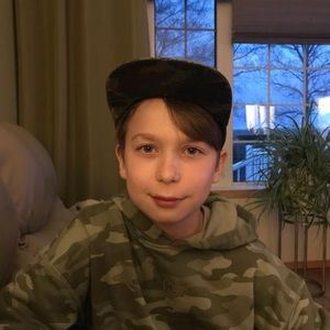 Meet your Posher, Liam